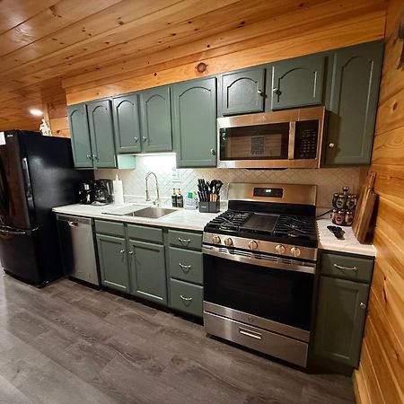 Paradise At The Smokies Cabin With Hot Tub! Sevierville Exterior photo