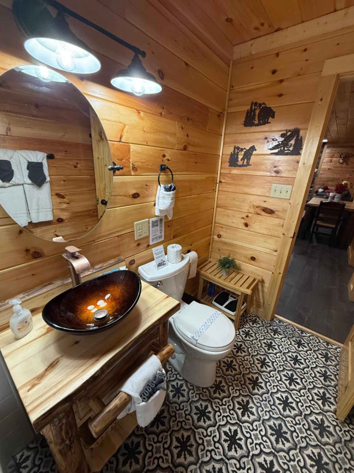 Paradise At The Smokies Cabin With Hot Tub! Sevierville Exterior photo