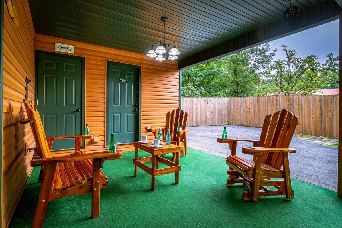 Paradise At The Smokies Cabin With Hot Tub! Sevierville Exterior photo